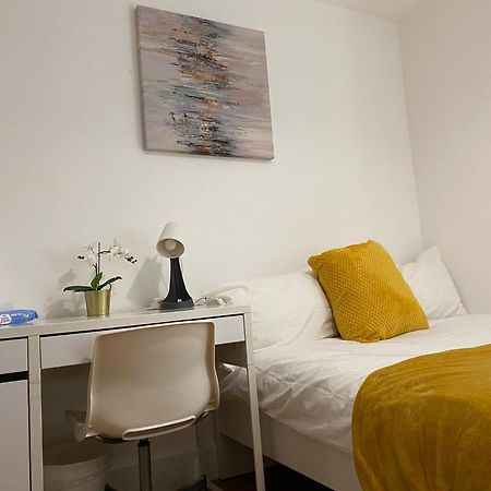 Lovely Private Rooms In Euston, Central London Exterior photo