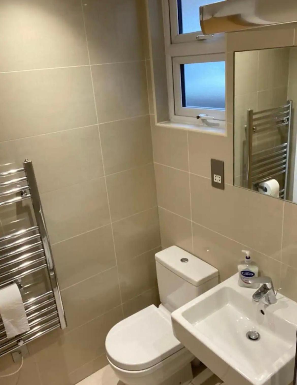 Lovely Private Rooms In Euston, Central London Exterior photo