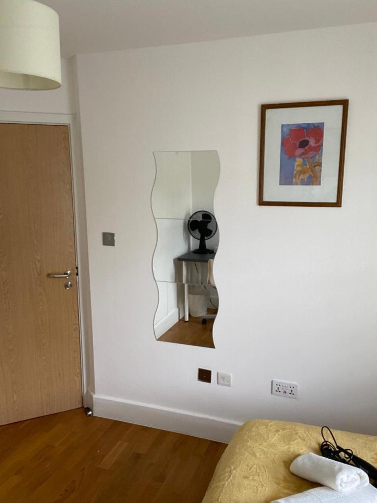 Lovely Private Rooms In Euston, Central London Exterior photo