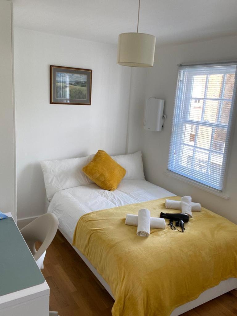 Lovely Private Rooms In Euston, Central London Exterior photo