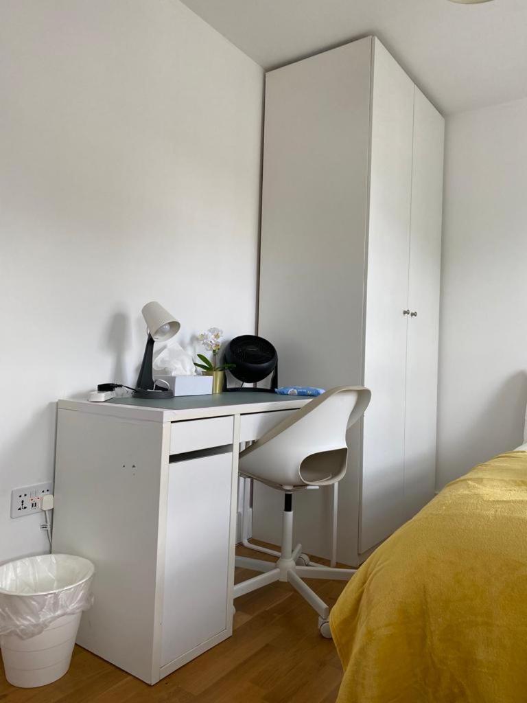 Lovely Private Rooms In Euston, Central London Exterior photo